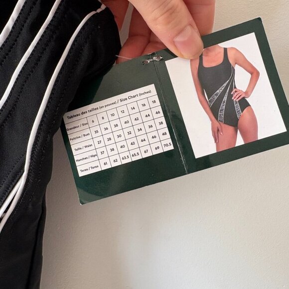 Roots NWT One Piece Bathing Swim Suit Black Size 6 - Picture 5 of 7